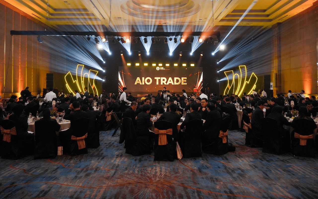 Komunitas AIOTrade di acara edukasi.